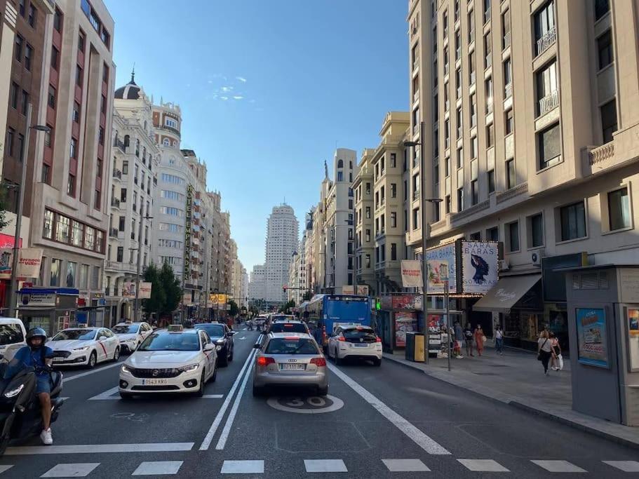 Apartamento En Gran Via De Madrid 45 4 ภายนอก รูปภาพ