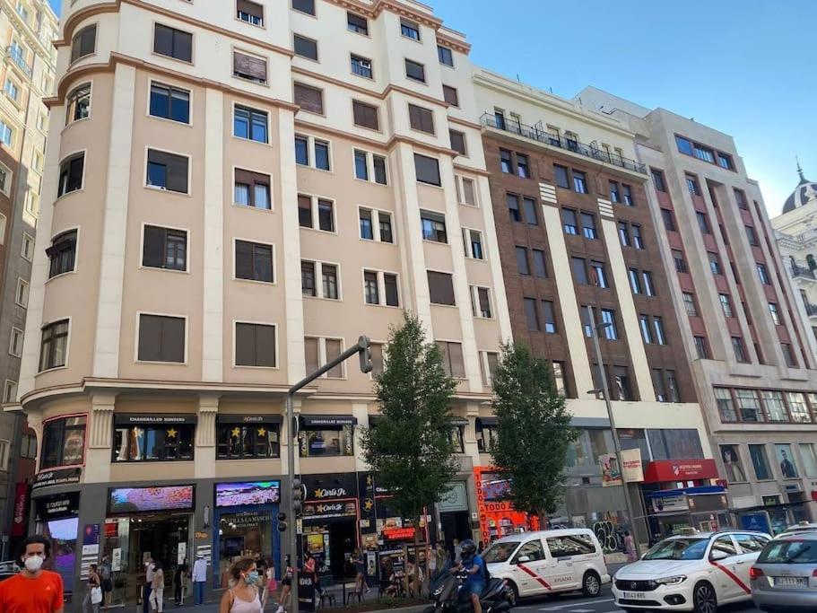 Apartamento En Gran Via De Madrid 45 4 ภายนอก รูปภาพ